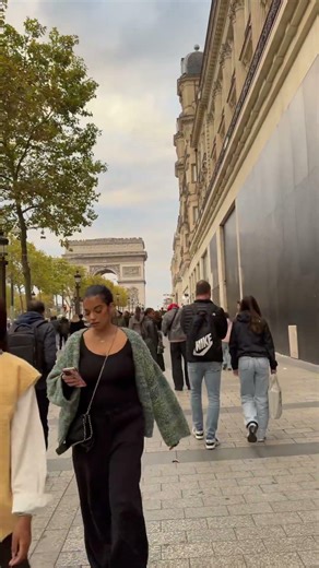 Paris frans the city of lights #music #travel #notredame #archoftriumph #saintschapel