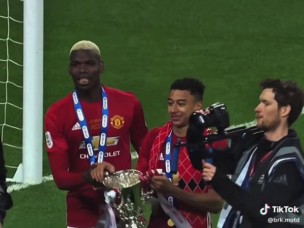 Jesse Lingard's Dance Moves at Manchester United