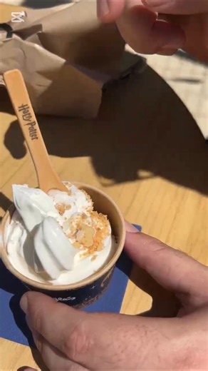 Probando HELADO de CERVEZA DE MANTEQUILLA… 😳🍺⚡