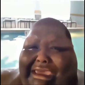 Fat guy cries after going underwater but its 4K 60 FPS