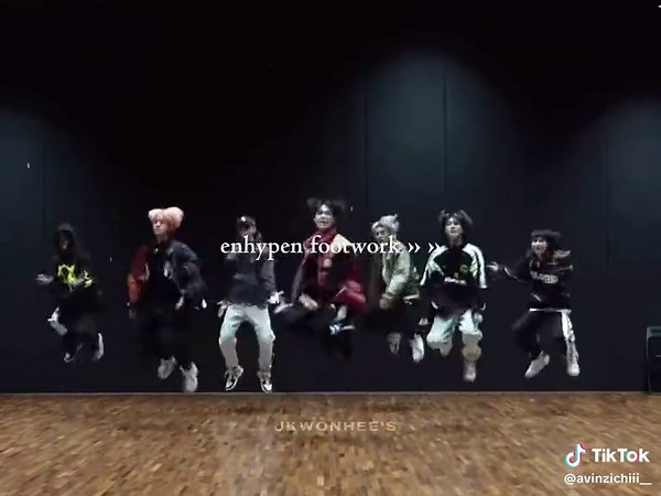 enhypen footworks eat everytimeee! #fyp #enhypen #footwork #dancers #makeitviral