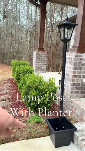 Solar Lamp Post with flower planter. It’s so pretty. #fanfavoritedeals #tiktokshopjumpstartsale #newyearnewme #tiktokshopcreatorpicks