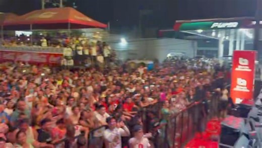 Gran carnaval internacional de la Amistad en La Ceiba Honduras 🇭🇳 todo una locura #nuevatemporada #losrompetarima #followers #exitos #lainstitucion #palbailadorafincao #higtligh | Grupo Mania