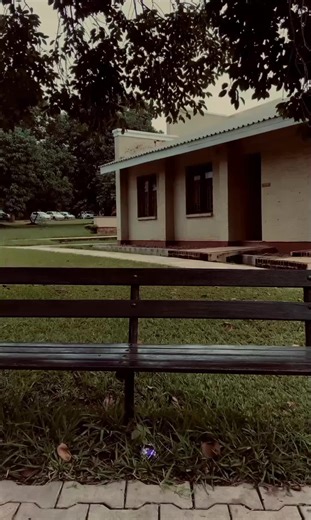 Pretty Girls Pray 🙏🏽 ____________ #prayclothingline #christianstreetwear #faithandfashion #christcentredbrand #prayfaithhopelove #praymerchandise