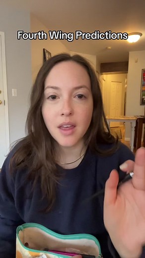 Only 3 more weeks til we *hopefully get answers about this and im scared 😫 #fourthwing #fourthwingrebeccayarros #xaden #booktok