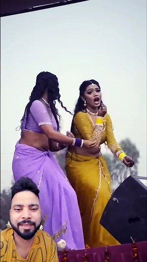Priti Paswan viral video stage show