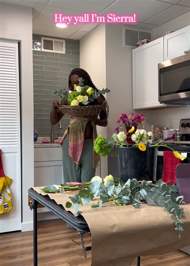 Crafter's Guide: DIY Fruit Basket Arrangement