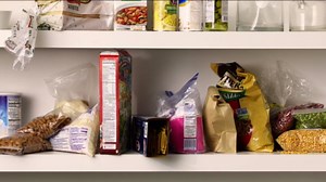 LOCK & LOCK Easy Essentials Pantry Food storage containers with lids / Pantry storage / Airtight containers, BPA free - Square - 11 cup - Great for Sugar, Clear