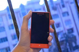 HTC Windows Phone 8S Review