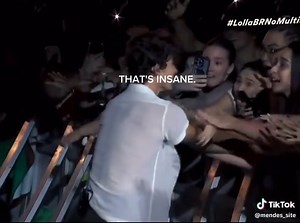 Shawn Mendes Performs In My Blood at Lollapalooza Brazil