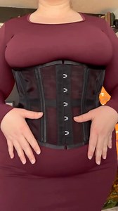 13K views · 114 reactions | Love a Corset outfit look to start the Week. #hourglassfigure #plussizecorset #lovetheskinyouarein #PlusSizeStyle | True Corset | Facebook