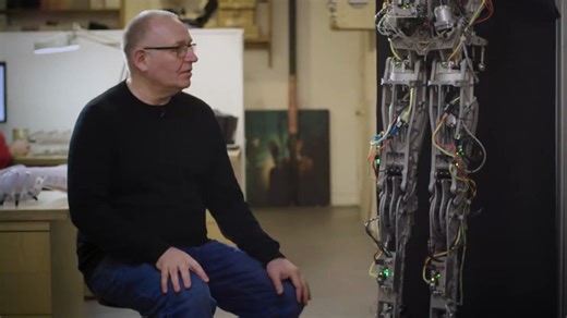 (搬)人形机器人双足设计鉴赏—Walking Robot V4