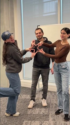 Trio Pose Ideas