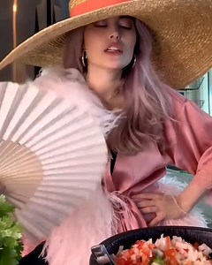 The Glam Kitchen Get the vegetable chopper here: https://amzn.to/3CLzMZK Follow @shiadanni for more! We hope you love the products we recommend! Just so you know, BuzzFeed may collect a share of sales from any links in this video description. | Pero Like