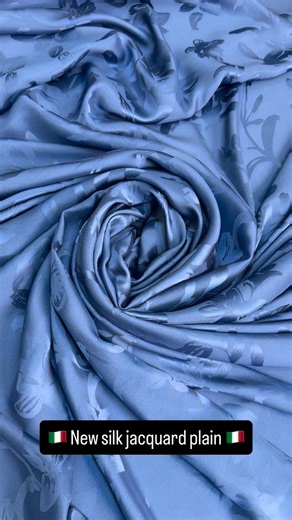 Imiglioritessutiitaliani on Instagram‎: "🇮🇹 New silk jacquard plain 🇮🇹 👉ALL OUR PRODUCTION... 👉ALL OUR DESIGNS... 👉ALL OUR TEXTILE !!! - - - Per qualsiasi informazione potete contattarci su whatsapp al +393922566341 David +393751259525 Anna - - - #SilkFabric #PureSilk #LuxurySilk #SilkTextiles #SilkLovers SilkMaterial ElegantSilk SilkDubai SilkUAE DubaiFabrics LuxuryDubai UAEfashion DubaiStyle AbuDhabiFashion EmiratiStyle DubaiShopping MadeInUAE FashionDubai SilkScarf SilkDress HighEndFab