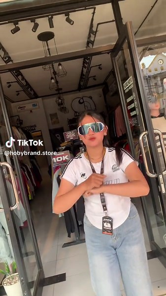 Explore Gayengggg with Hoby Brand