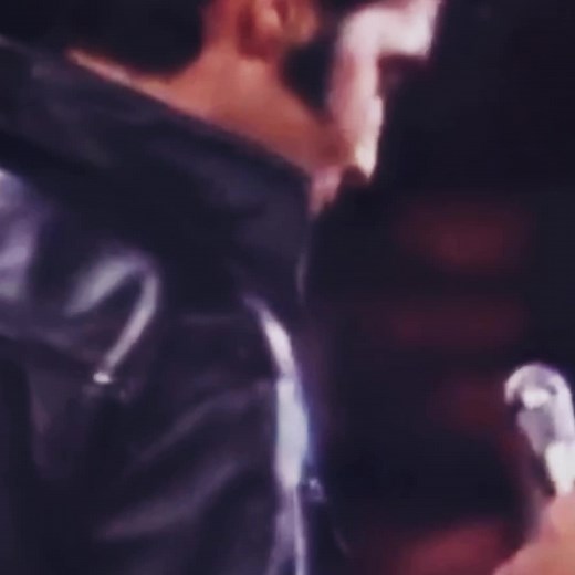 Jailhouse rock 68 comeback special #elvis #elvispresley #theking #thekingofrock