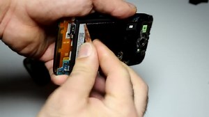 Failed to Fix Your Cell Phone Make a Robot | ＥｌｅｃｔｒｏＢｏｏｍ-Ｂｏｏｍ