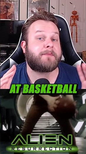 Ellen Ripley is really good at basketball! #alien #alienearth #horror