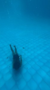 Ligo muna sa pool bago uwi. Naghalohalo rin pala kami sa paborito naming halohalo noon. Sobrang namiss ni ate Mascien🥰 | Ma'am Tine