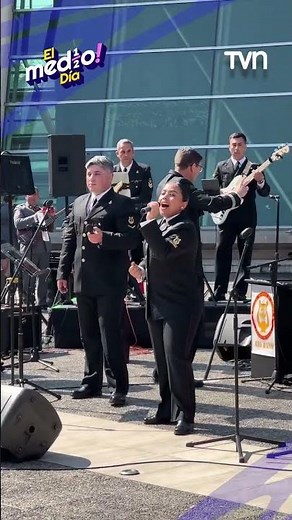 ¡El gran tributo a la música chilena de la Banda de conciertos de la Armada de Chile! | TVN Chile