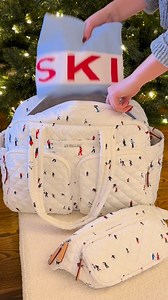 Bags for the lodge to the slopes 🎿 Follow the link to shop https://mzwallacenyc.visitlink.me/_D5Adt | MZ Wallace