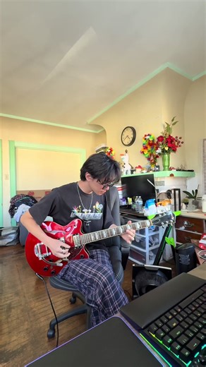 @lizzy - Staying 🥀 Naiilang intro x Staying #fyp #naiilang #staying #lizzymcalpine #opm