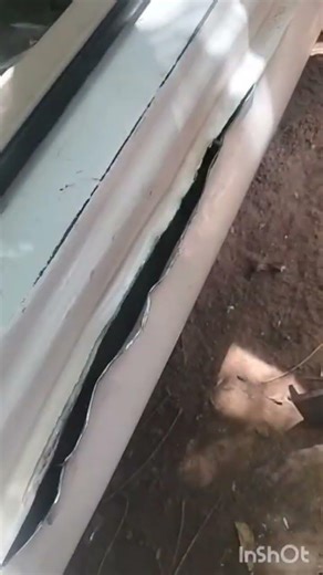 Fixing of damaged side door: leveling damaged footboard (part 1)