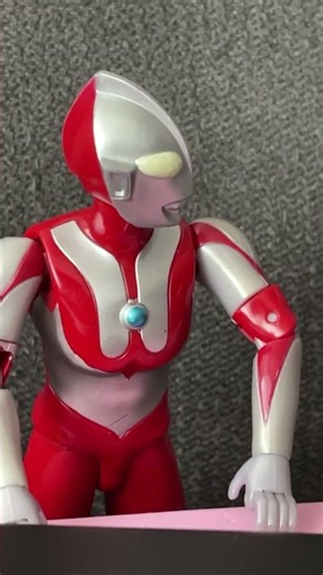 GMK Godzilla can sing?! #godzilla #ultraman ‪@danielthrasher‬