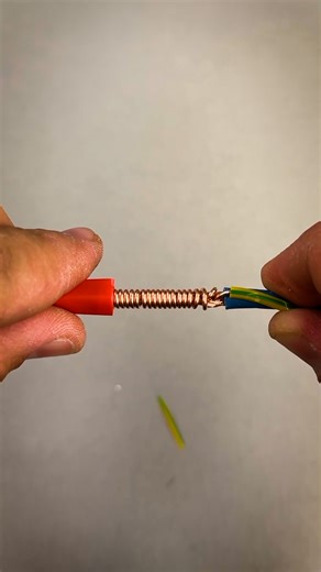 How to join single core eletrical wires! | Magic Hands Creations