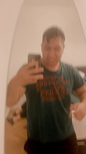 Selfie Techniques for Capturing Your Best Reflection