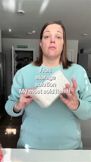 I was tired of throwing away soggy berries 😩 These produce containers actually keep fruits & veggies fresh WAY longer 👏 Game changer for busy moms 🫶 #fruitstorage #fridgeorganization #fruitstorage