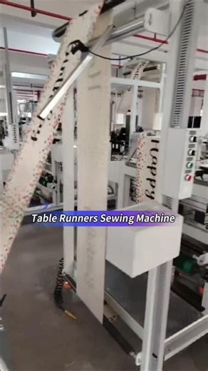Table runners sewing machine.🎉Cutting and sewing in one. #sewingmachine #sewing #tablerunners
