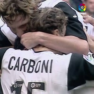 The last season Valencia CF were LaLiga champions (03-04), the valencian side gifted the crowd at Mestalla to a spectacular 4-0 win against Espanyol! 😱🔝 | LaLiga