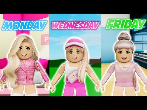 DRESSING UP MY ROBLOX AVATAR FOR A WEEK!