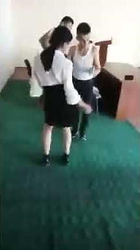 MAKTABDA ZAPAL BU QIZLARGA NIMA BOLYABTI ???