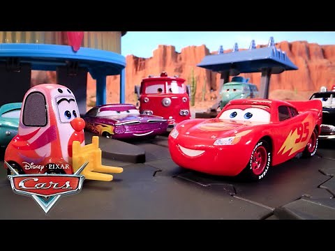 Cars Aventuras en el Camino | Pixar Cars