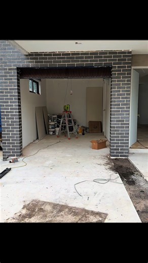 R N garage doors on TikTok