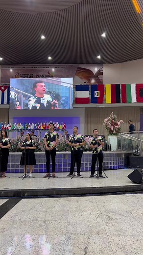 O céu é um lindo lugar. Participação do Semapinho no feed #3palavrinhas #louvor