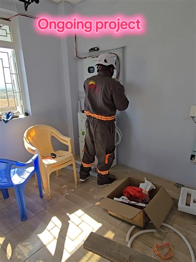 💰 NEW SOLAR INSTALLATION PROJECT ☀️🔋 📍 Location: Sabaki Our team is currently installing a high-capacity full home solar system in Sabaki, designed to power the entire house with reliable, uninterrupted electricity. 🔧 System Details: ✅ 10 × 595W Bifacial Solar Panels (All-weather, high efficiency) ✅ 6KVA Hybrid Solar Inverter (Smart, stable & efficient) ✅ 2 × Lithium Batteries – 10.2kWh Total Capacity 🔋 Long-life LiFePO4 technology 🔋 Strong backup for night & cloudy days ✅ Complete install