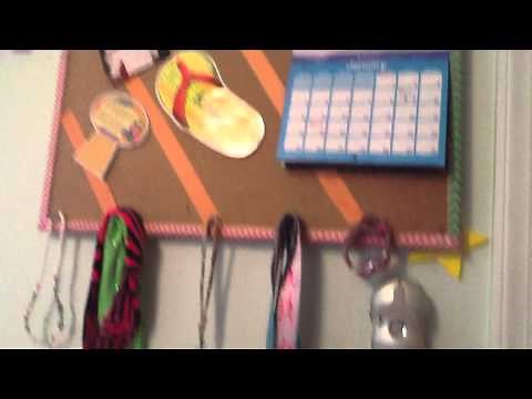 How to hang up your cork board organizer