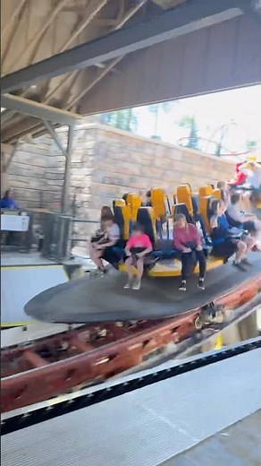 Georgia Gold Rusher | Six Flags Over Georgia | Six Flags | Roller Coaster | Intamin | Surfboard