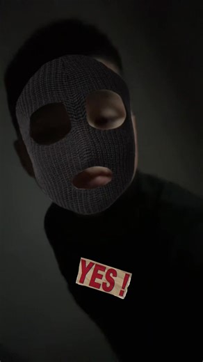 Video của ★彡ⓗⓞàⓝⓖ×͡×ⓑảⓞミ★ (@nguyenvanhoangbao2017) với bản nhạc nhạc nền - Nhìn dell j