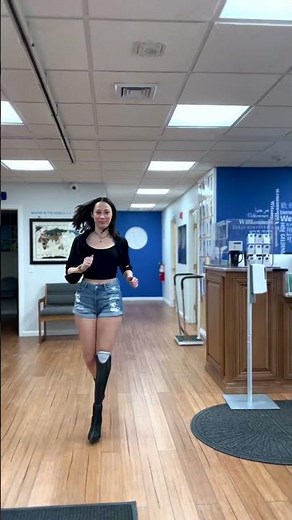 Amputee running in High Heels | Yes you can wear heels!