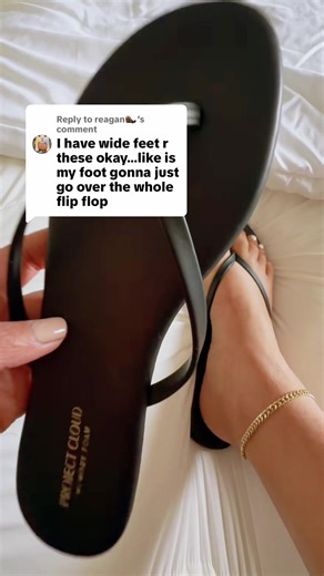 Best Memory Foam Flip Flops for Wide Feet Review