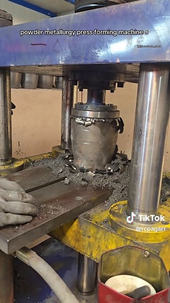Powder Metallurgy Press Forming Machine Explained