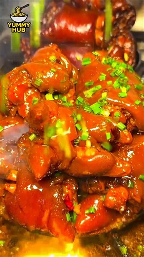 CRAZY Giant Red Prawn Head Eating ASMR 🦐🔥 Juicy Slurp & Spicy Crunch! #Shorts #mukbang #asmr