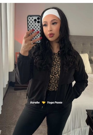 casual scrub ootd 🤍 comfort > everything #scrubootd #scrubinspo #respiratorytherapist #yogascrubs #ilianaScrubOOTD