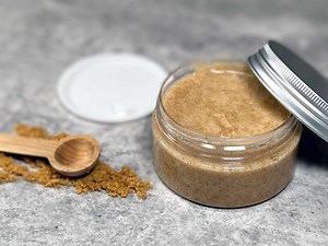 Simple Brown Sugar Face Scrub Recipe Offers Amazing Results