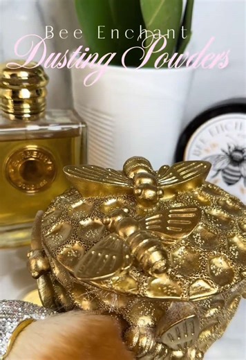 Luxury body care routine that keeps you fresh all day ✨ My secret? Bee Enchant Dusting powders perfume layering so you smell amazing from the shower to bedtime 🛏️ #PerfumeLayering #SmellGoodAllDay #BodyCareRoutine #LuxuryBodyCare #FeminineHygiene